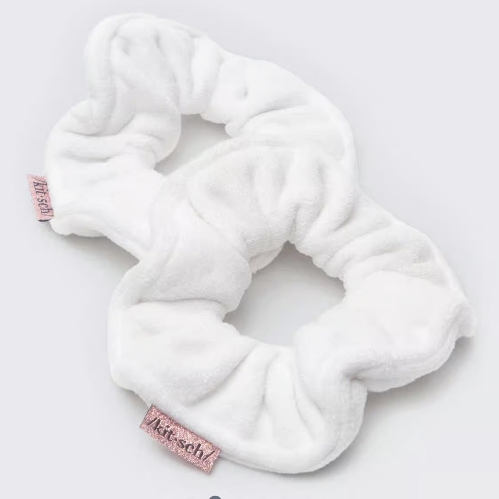 Kitsch Towel Scrunchies 2 pack